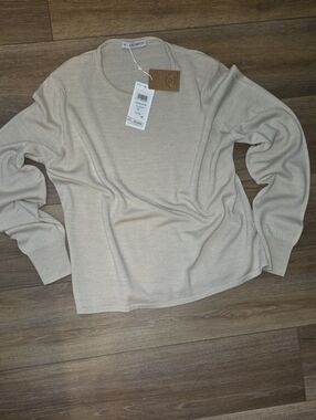Women's Cream Crewneck Sweater -